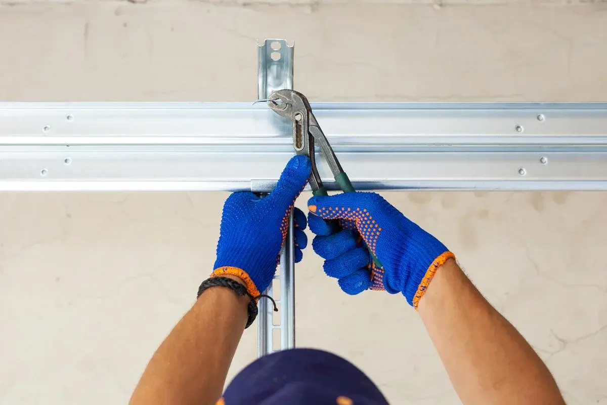 Garage Door Repair Near Me Clayton